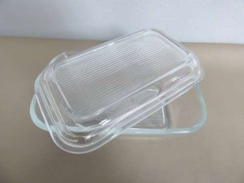 AN AWESOME VINTAGE GLASS "LIDDED" BUTTER DISH,  LOVELY ON YOUR TABLE OR KITCHEN COUNTER!!