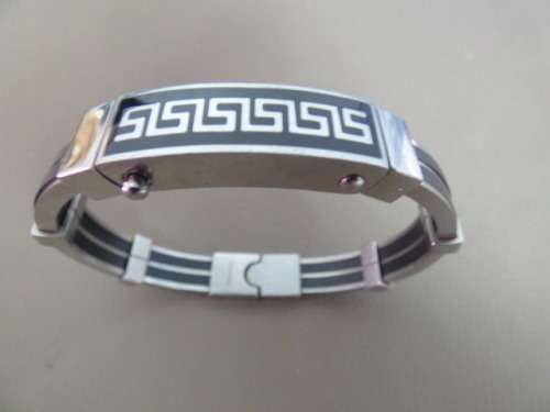 A STUNNING BLACK & STAINLESS STEEL MAN'S HANDCUFF BRACELET. PERFECT GIFT FOR THAT SPECIAL MAN!!