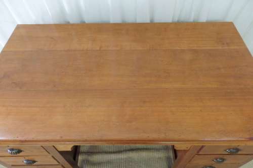 A FANTASTIC ANTIQUE SOLID TEAK SIX-DRAWER OFFICE DESK WITH ART NOUVEAU STYLE HANDLES