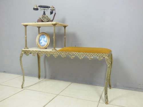 A SUPERB VINTAGE QUEEN ANNE STYLE SOLID BRASS & MARBLE TELEPHONE TABLE IN GREAT CONDITION!!