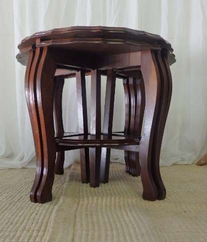 A FABULOUS ANTIQUE SOLID IMBUIA COFFEE TABLE "NEST" WITH A LARGER CENTRE AND FOUR SMALLER TABLES