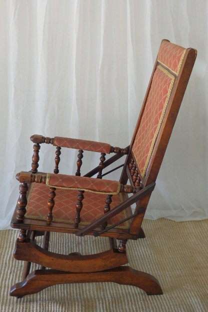 A MAGNIFICENT ANTIQUE VICTORIAN TURNED BEECH WOOD "AMERICAN" MECHANICAL ROCKING CHAIR