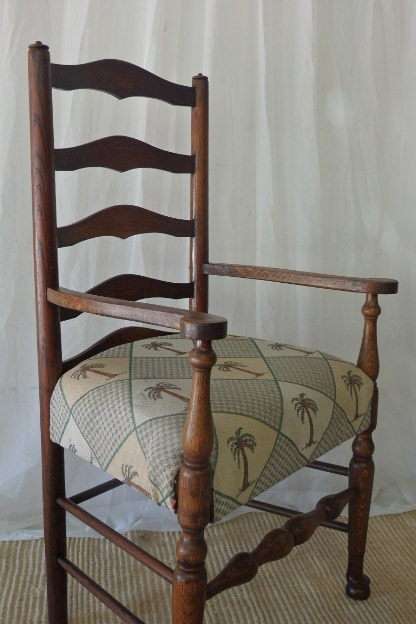 AN INCREDIBLE ANTIQUE SOLID ENGLISH OAK OCCASIONAL ARM CHAIR WITH 19th CENTURY STYLED PAD FOOT LEGS