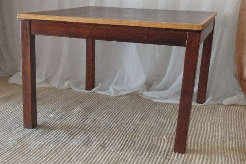 AN AWESOME SQUARE SOLID IMBUIA COFFEE/ OCCASIONAL TABLE WITH A BEAUTIFUL CONTRASTING OAK BORDER