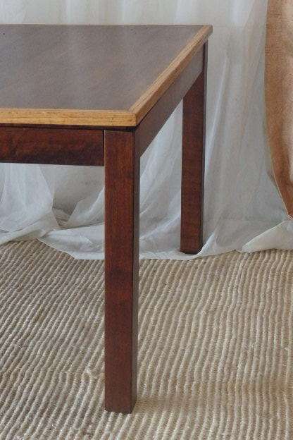 AN AWESOME SQUARE SOLID IMBUIA COFFEE/ OCCASIONAL TABLE WITH A BEAUTIFUL CONTRASTING OAK BORDER