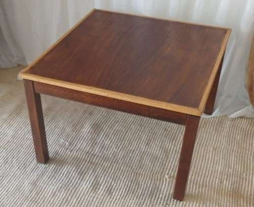 AN AWESOME SQUARE SOLID IMBUIA COFFEE/ OCCASIONAL TABLE WITH A BEAUTIFUL CONTRASTING OAK BORDER