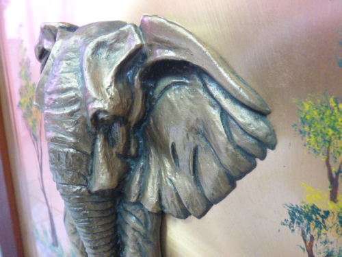 AN AWESOME VINTAGE COPPER FIREPLACE SCREEN WITH MAJESTIC ELEPHANTS ON THE FRONT! AWESOME!!