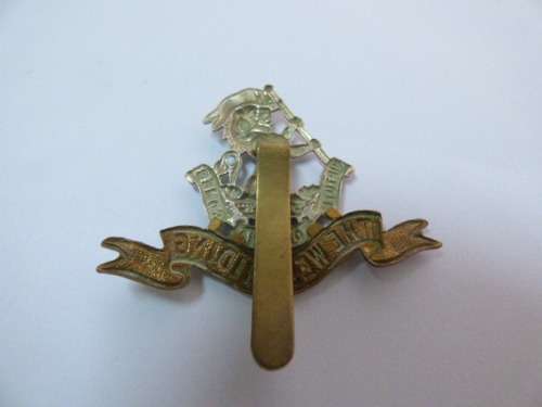 THE DUKE OF WELLINGTONS  " THE WEST RIDING" REGIMENT BADGE