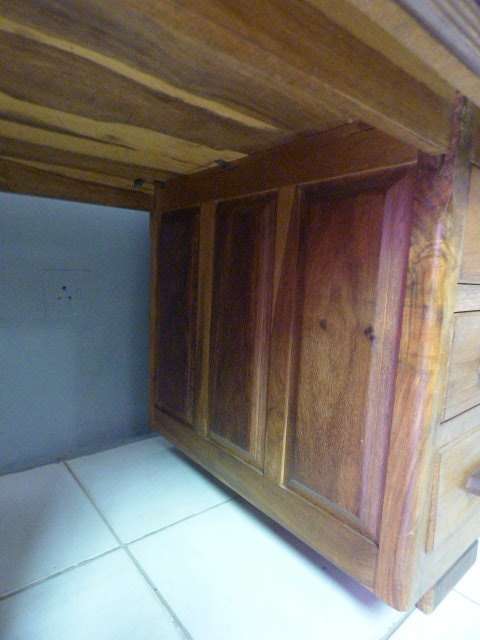 A FABULOUS VINTAGE 6 DRAWER SOLID TEAK DESK WITH A GLASS OVERLAY! GORGEOUS IN YOUR HOME OR OFFICE