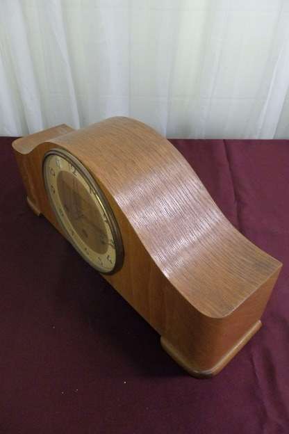 A RARE ANTIQUE (c1940) GERMAN MADE "MULLER-SCHLENKER" ART DECO MANTLE CLOCK IN WORKING CONDITION