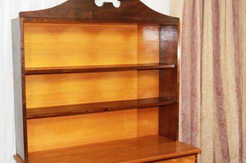AN EXQUISITE AND VERY WELL MADE YELLOW WOOD AND IMBUIA BUFFET SERVER WITH AMPLE SPACE