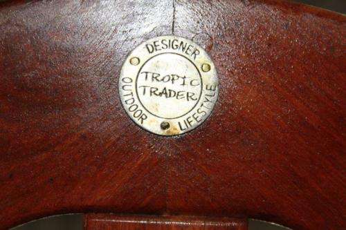 A FANTASTIC QUALITY "TROPIC TRADER - DESIGNER OUTDOOR LIFESTYLE" SOLID SALIGNA WOOD BENCH