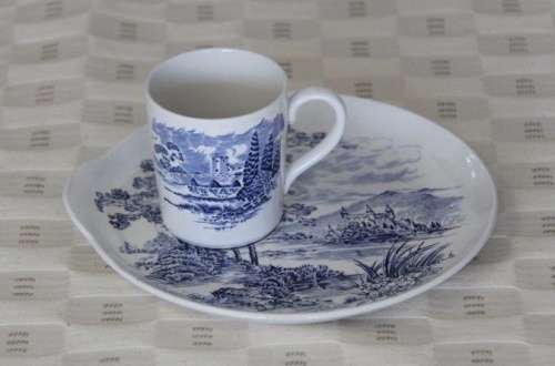 AN INCREDIBLE AND RARE ENOCH WEDGWOOD BLUE AND WHITE TRANSFER PRINT SANDWICH PLATE AND CUP SET