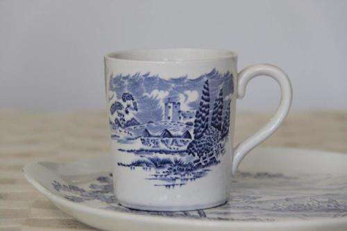 AN INCREDIBLE AND RARE ENOCH WEDGWOOD BLUE AND WHITE TRANSFER PRINT SANDWICH PLATE AND CUP SET