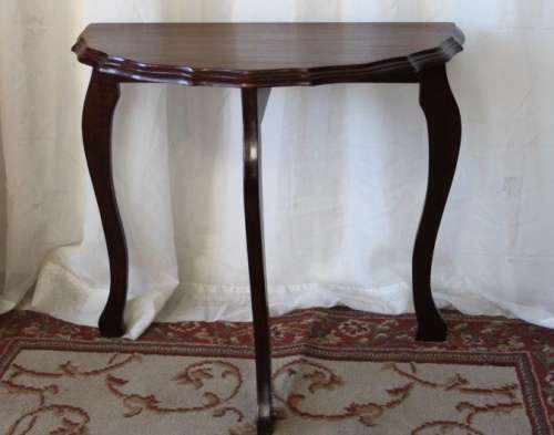 AN AWESOME AND VERY ELEGANT VINTAGE SOLID IMBUIA HALF MOON OCCASIONAL/ COFFEE TABLE
