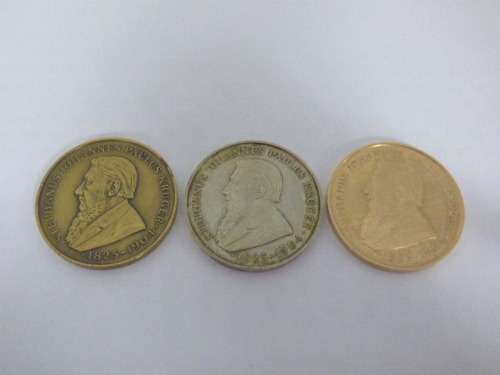 A FANTASTIC 1954 PAUL KRUGER "STANDBEELDVERSKUIVING" SET OF COINS, GOLD, SILVER, BRONZE! INVESTMENT!