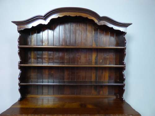 AN UNQUESTIONABLY MAGNIFICENT VINTAGE SOLID IMBUIA BALL & CLAW WELSH DRESSER, BEAUTIFUL, ELEGANT!