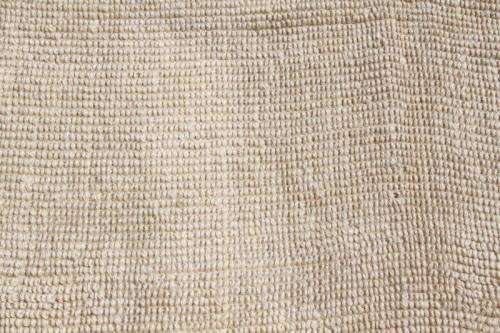 A FABULOUS LARGE ORGANIC "JUTE" NATURAL FIBRE HAND WOVEN FLOOR CARPET IN GREAT CONDITION