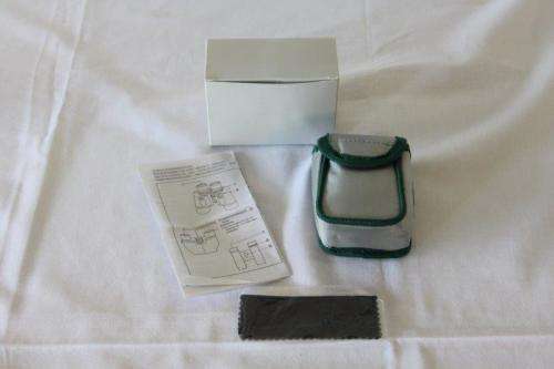 **RS17** Compact Crossing Outdoor "8x21" binoculars in the original pouches (brand new) bid/pair
