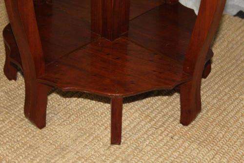 AN AWESOME SOLID TEAK COFFEE TABLE NEST WITH FOUR SMALLER TABLES MAKING A SINGLE LARGER ROUND TABLE