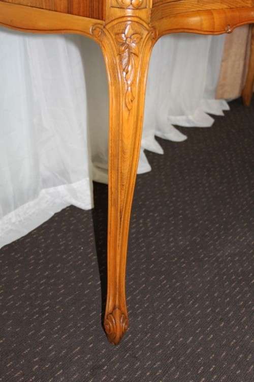 A MAGNIFICENT BURMESE TEAK 3-DRAWER DINING BUFFET SIDE SERVER WITH AMAZING HAND CARVED DETAILING
