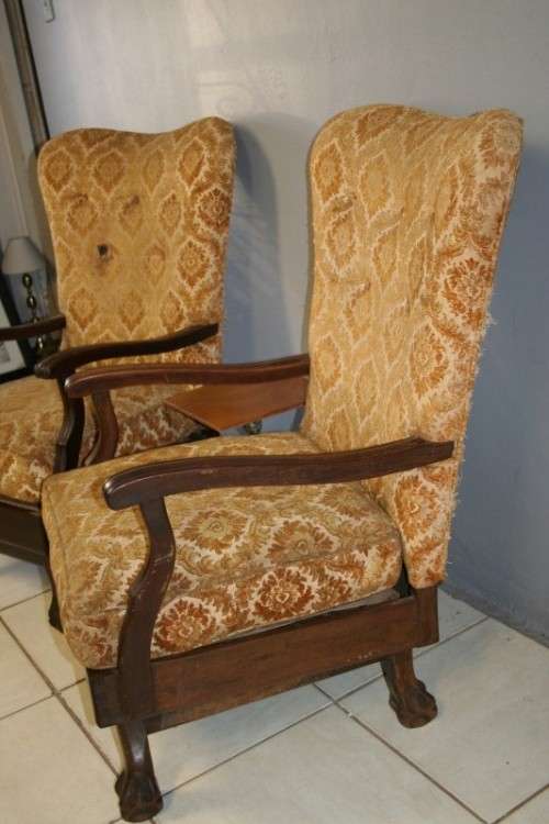 2 WONDERFUL VINTAGE ROCKING CHAIRS - GORGEOUS IN A SUN ROOM OR ON A PATIO!!!Bid/chair
