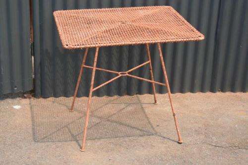 A FANTASTIC VINTAGE SQUARE "WIRE MESH" OUTDOOR TABLE IN AWESOME CONDITION