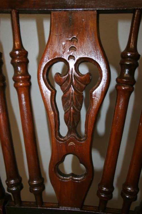 3x Wonderful dining/ occasional chairs w/ carved detailing in great condition - bid/chair - RS17Sale