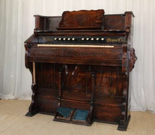 AN INCREDIBLY RARE ANTIQUE (c1890 TO 1900) "TABER ORGAN COMPANY CHAPEL REED PUMP ORGAN