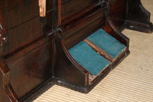 AN INCREDIBLY RARE ANTIQUE (c1890 TO 1900) "TABER ORGAN COMPANY CHAPEL REED PUMP ORGAN