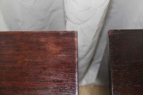 TWO GORGEOUS MODERN 3-DRAWER BEDSIDE PEDESTALS WITH BRUSHED ALUMINIUM HANDLES bid/pedestal