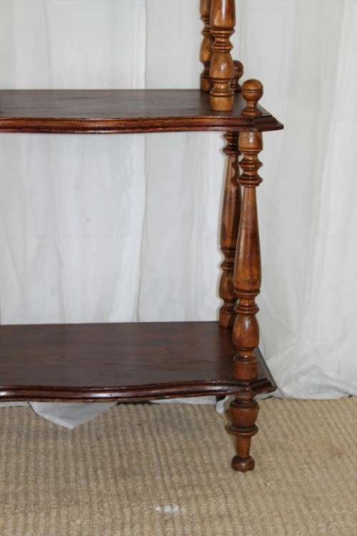 A STUNNING TALL VINTAGE FOUR-TIER "WHATNOT" DISPLAY SHELF IN GREAT CONDITION