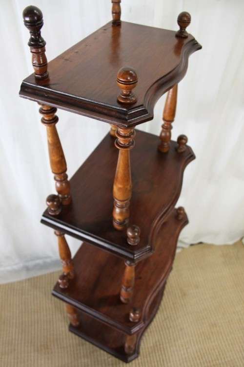A STUNNING TALL VINTAGE FOUR-TIER "WHATNOT" DISPLAY SHELF IN GREAT CONDITION