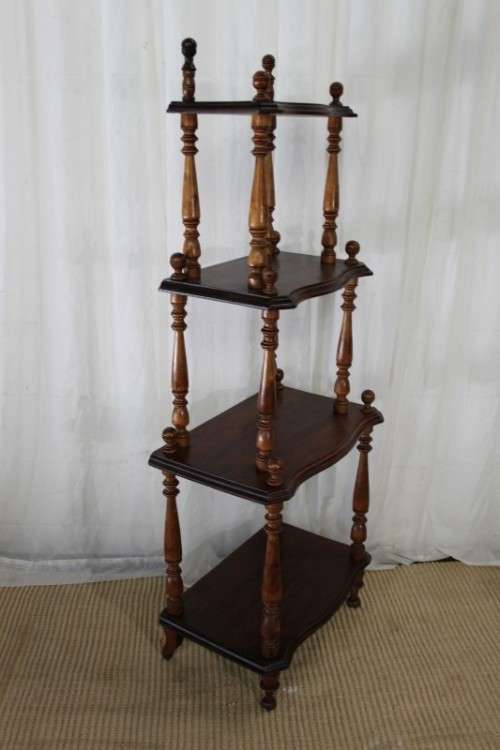 A STUNNING TALL VINTAGE FOUR-TIER "WHATNOT" DISPLAY SHELF IN GREAT CONDITION