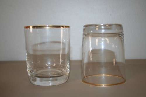 TWO FABULOUS GOLD RIMMED DRINKING GLASSES, IN STUNNING CONDITION = GREAT COCKTAIL GLASSES