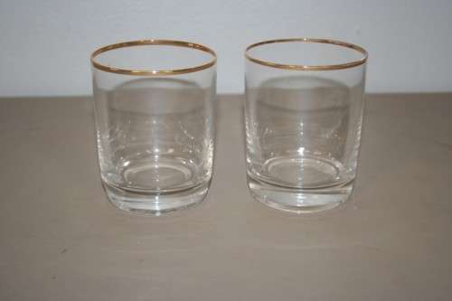 TWO FABULOUS GOLD RIMMED DRINKING GLASSES, IN STUNNING CONDITION = GREAT COCKTAIL GLASSES