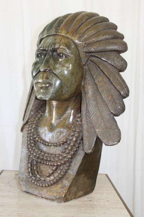 A MAGNIFICENT & UNIQUE HUGE HAND CARVED NATIVE AMERICAN INDIAN CHIEF GREEN OPAL STONE BUST SCULPTURE