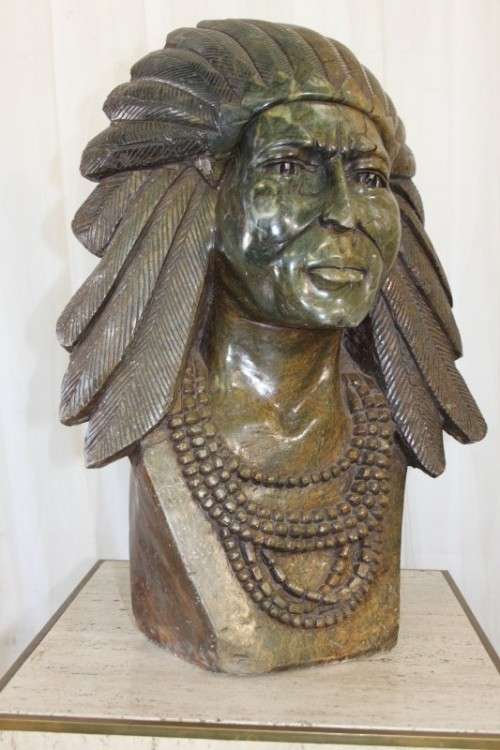 A MAGNIFICENT & UNIQUE HUGE HAND CARVED NATIVE AMERICAN INDIAN CHIEF GREEN OPAL STONE BUST SCULPTURE