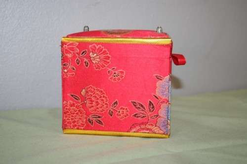 A WONDERFUL RED "SILK" ORIENTAL LADIES JEWELLERY BOX WITH A MIRROR - GREAT STORAGE BOX TOO