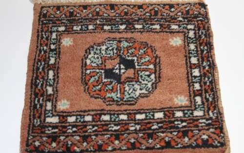 A WONDERFUL PERSIAN CARPET "TABLE CARPET" FOR A CANDELABRA, TABLE LAMP OR LARGE BOWL