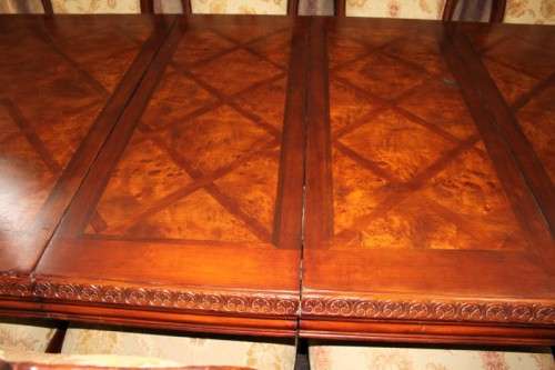 AN ABSOLUTELY STUNNING EXPENSIVE WALNUT AND WALNUT BURR 6 TO 10 SEATER EXTENDABLE DINING TABLE - WOW