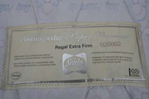AN AWESOME SEALY POSTUREPEDIC "SUPER KING" SUPER PREMIUM BED MATTRESS AND BASE SET