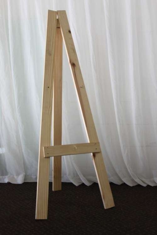 An awesome A-frame easel - perfect for displaying art or wedding table seating & more - RS17Sale