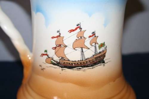 A BEAUTIFUL ANTIQUE BURLEIGH WARE JUG, HAND PAINTED BY CECIL ALDEN MADE IN ENGLAND c1930