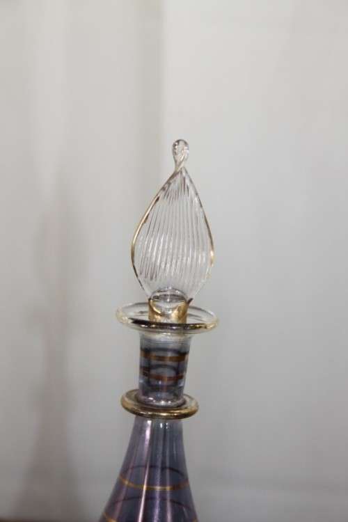 A MAGNIFICENT RARE HAND BLOWN MURANO OF ITALY GLASS PERFUME BOTTLE WITH A GLASS APPLICATOR = WOW!!!