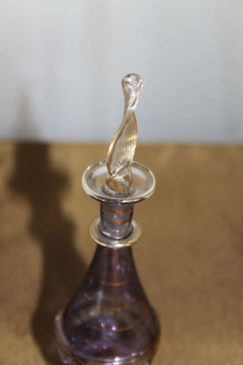 A MAGNIFICENT RARE HAND BLOWN MURANO OF ITALY GLASS PERFUME BOTTLE WITH A GLASS APPLICATOR = WOW!!!