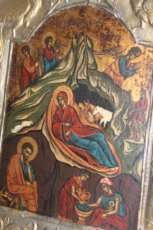 AN EXTREMELY RARE RUSSIAN RELIGIOUS ICON "NATIVITY SCENE" WITH SPECTACULAR ARTWORK