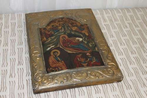 AN EXTREMELY RARE RUSSIAN RELIGIOUS ICON "NATIVITY SCENE" WITH SPECTACULAR ARTWORK