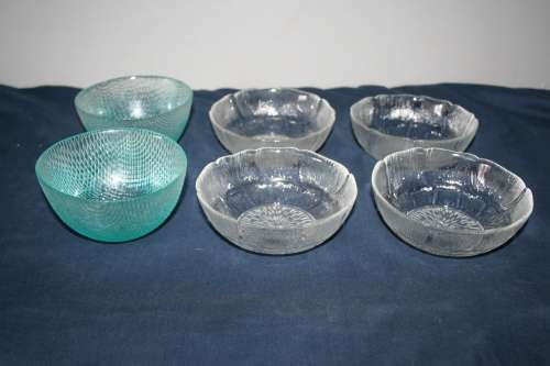 AN STUNNING COLLECTION OF 6 x ASSORTED DESSERT BOWLS. GREAT FOR ICE-CREAM, SNACKS & DIPS