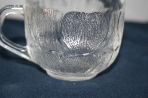 AN AWESOME COLLECTION OF 10 x FRENCH MADE ARCOROC "FLEUR" PATTERN PUNCH CUPS IN FABULOUS CONDITION